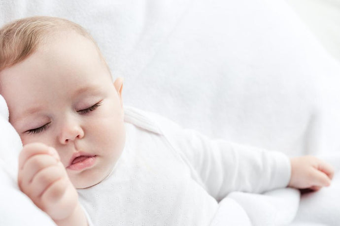 11 Expert Tips To Help Your Baby Sleep Through The Night