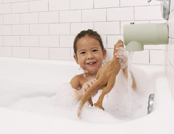 5 tips to help avoid bathtime meltdowns